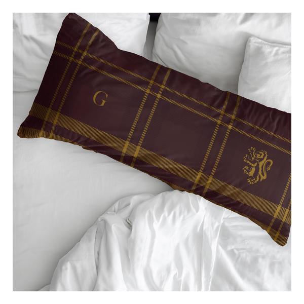 FUNDA DE ALMOHADA 100% ALGODÓN MODELO GRYFFINDOR CUADRO DE 105 CM.