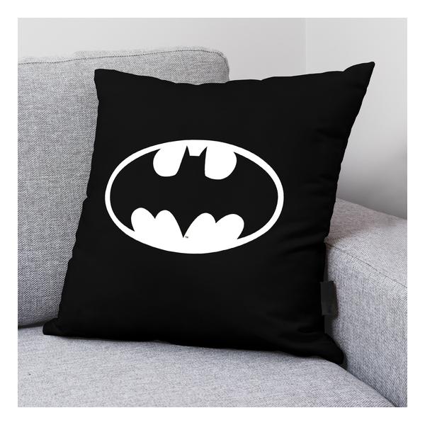 COJÍN CON RELLENO INCLUIDO 45X45CM MODELO BATMAN BASIC A